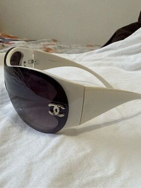 Chanel 2004 White Shield Sunglasses with Dark Lenses